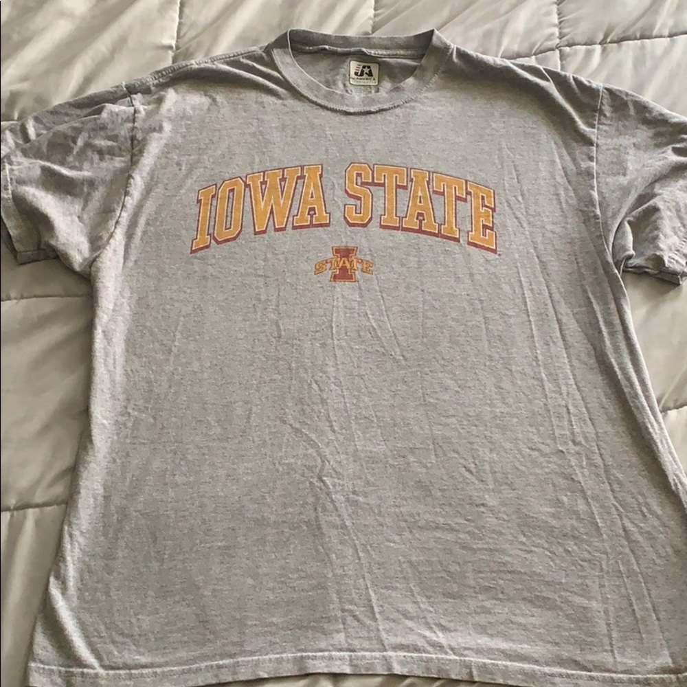 Iowa State Tee🌷 3/20